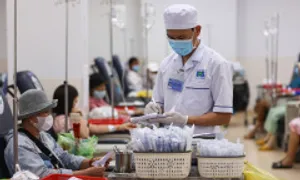 Sức khỏe phụ nữ biến đổi thế nào khi tiền mãn kinh