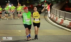 Người mới chạy bộ làm gì để vượt qua tự ti nơi đông người